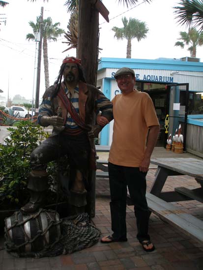 Mike Meets Another Pirate