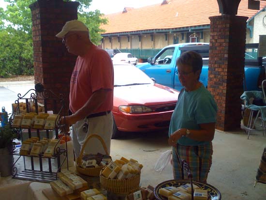 Bill and Mary, Anderson Farmers Market